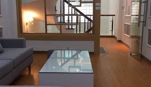 Bán Gấp Nhà Mới Hai Bà Trưng, Giá 3 Tỷ 7, Diện tích 60m, Gồm 5 Tầng, Mặt tiền 5m, Ô Tô 20m, Ngõ Thông