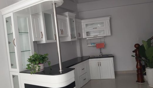 Cần Tiền Bán Nhà Nguyễn Văn Trỗi, Diện tích 45 m2, Hẻm xe hơi 6m, 4 Tầng, 5 Phòng ngủ