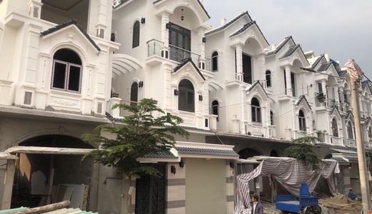 Bán Nhà Khu Petechim Thị Trấn Nhà Bè. Diện tích 6 x 14m. Giá 5 Tỷ 