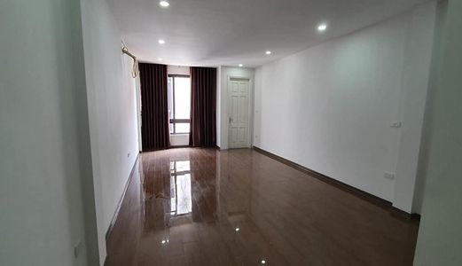 Bán Nhà Phố Hào Nam, Quận Đống Đa, 54Mx5T 3 Tỷ 65