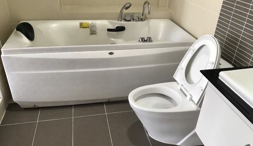 Chính Chủ Bán Nhà Đẹp Khu Tái Định Cư Phú Mỹ .Quận 7. Dt 5X18M. Full Nội Thất Cao Cấp . Giá 9.9 Tỷ .