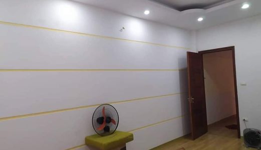 Bán Nhà Đẹp 5 Tầng, ngõ Rộng Thoáng Phố Đặng Văn Ngữ, Giá 2,3 Tỷ.