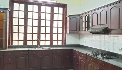 Cho Thuê Nguyên Căn Góc 2 Mặt tiền Trương Định Bến Thành Quận 1, Diện tích 68 m2, Giá 140 Triệu