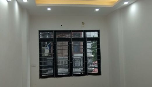 Chính Chủ Bán Nhà 5 Tầng Mới Xây, Diện Tích 45 m2, Phố Khương Đình, Giá Bán 4,5 Tỷ