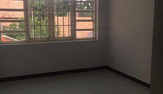 Cho Thuê Nhà Mặt Tiền Lê Văn Việt, Quận 9, Diện tích: 6 x 25m, Gồm 1 Trệt 1 Lầu