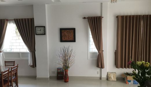 Cho Thuê Nhà Trống Suốt Đường Nguyễn Văn Hưởng, Thảo Điền, Quận 2