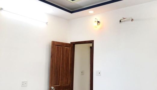 Bán Nhà Hẻm 160 Nguyễn Văn Quỳ . Dt 4X7M. Trệt , Lửng , Lầu ,2Pn. Giá 2.75 Tỷ .