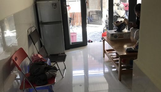 Kẹt Tiền Trả Ngân Hàng . Bán Gấp Nhà P. Phú Mỹ .q7. Dt 3.4( Nở Hậu 4M) Dài 13M. Giá 2.6 Tỷ .