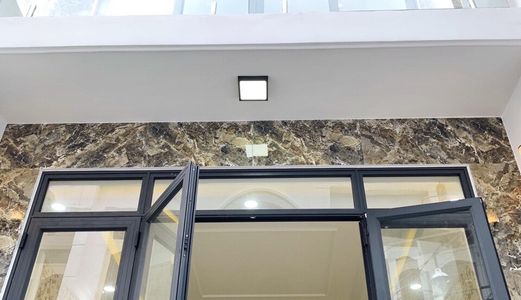 Bán Nhà Đẹp Vô Ở Liền . Hẻm 88 Nguyễn Văn Quỳ .Diện Tích: 4X12M. Trệt , Lầu ,2 Phòng Ngủ. Giá Bán 3.35 Tỷ .