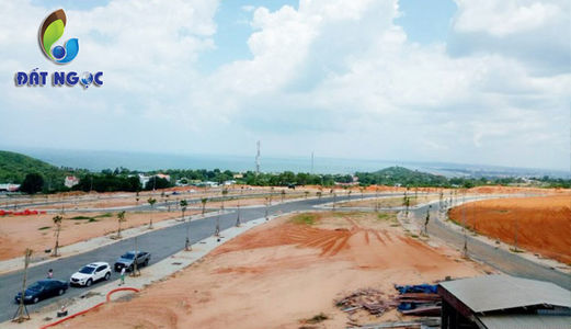 1000M2 Đất Sân Bay Phan Thiết Ngay Trục Đt715 Giá 1,5 Triệu/m2, Shr Sang Tên Công Chứng Ngay. 09066999420