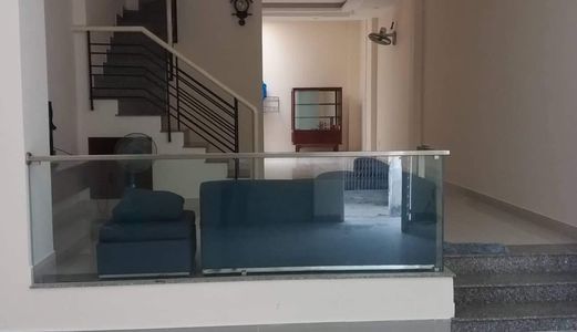 Bán Nhà Và Dãy Trọ  8 Phòng Ngay Mặt Tiền Đường Ở Thủ Đức, Giá Tốt Đầu Tư 10 Tỷ 500 Thương Lượng