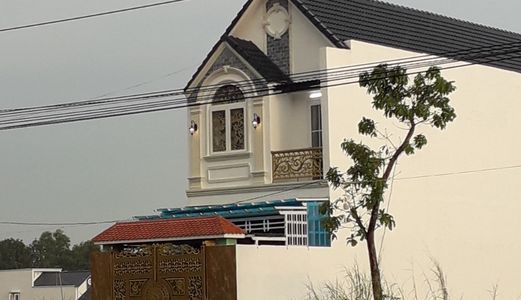 Nhà 1 Trệt 1 Lầu Nằm Ngay Khu Du Lịch Đã Có Sổ Hồng Riêng. Nhà Mặt Tiền Đường, Tiện Kinh Doanh