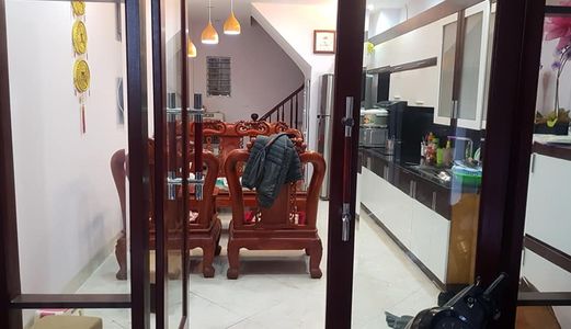 Bán Nhà Phân Lô, Ô Tô,  Lạc Long Quân, Cầu Giấy  5 Tầng Mặt Tiền 3.8M Giá 4 Tỷ, Gần Ô Tô, Gần Hồ  Tây Lộng Gió. Lh 0983416997.