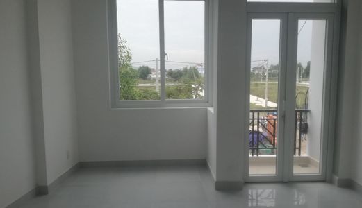 Cần Bán Nhà Phố Mặt Tiền Sang Tên Trong Ngày 