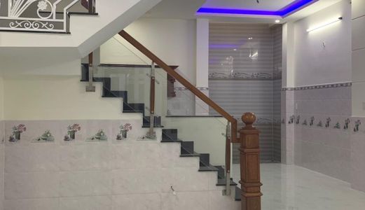 Bán Nhà Mặt Tiền Tân Phú,4.3Tỷ Giá Rẻ Bèo Nhèo,Ngang 4M Hơn,Gần Đầm Sen Giáp Sát Quận 11