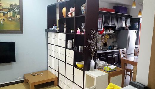 Căn Hộ 2 Phòng Ngủ Thiết Kế Xinh Xắn Gần Quận 1