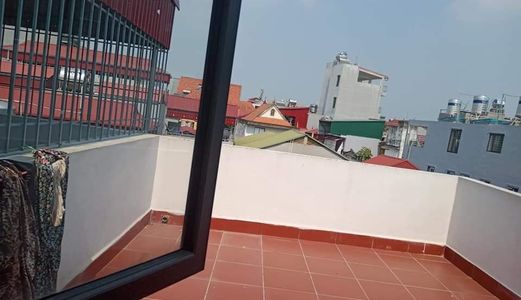 Bán Nhà Phố Lạc Long Quân 43M 4 Tầng 3.6 Tỷ Nhà Mới Ở Ngay