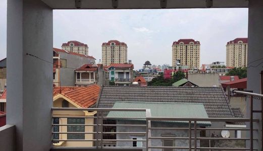 Bán Nhà Lạc Long Quân Tây Hồ 40M 5 Tầng 3.7 Tỷ Ngõ Ô Tô