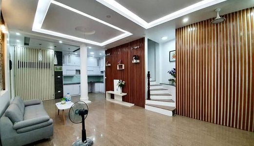 Bán Nhà Thịnh Quang, Đống Đa, Hà Nội 70M2, Giá 4,1 Tỷ. Lh: 0352606282.
