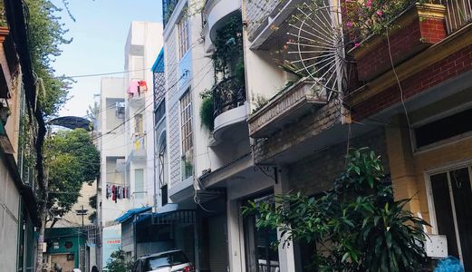 Bán Nhà Đẹp Lý Thái Tổ Căn Góc 2 Mặt Tiền Lớn - 4,4 Tỷ