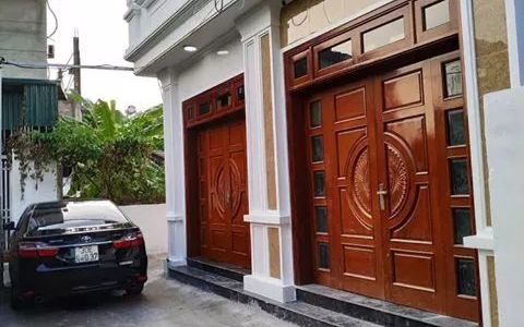 Bán Nhà Tổ 13 Thạch Bàn  Ô Tô Đỗ Cửa 31M2 , 5 Tầng, Mặt Tiền 3.43 Mét , Giá Chào 2.45 Tỷ