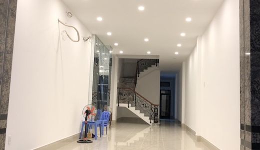 Cho Thuê Mặt Tiền Phố Tây, Quận 1,5X30 Giá 92Tr/ Trệt 1 Lầu. Liên Hệ 0938 692 219 Ngọc Hà 