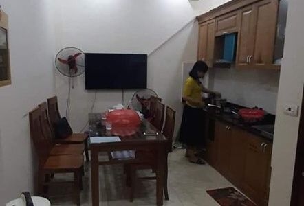 Bán Nhà Mới Ngõ Quận Ủy Cầu Giấy 39M 5Tầng 3.65 Tỷ