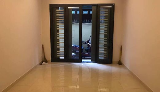 Bán Gấp Nhà Trung Kính 7 Tầng 35M Hơn 3 Tỷ Ở Ngay Lh 0987466700