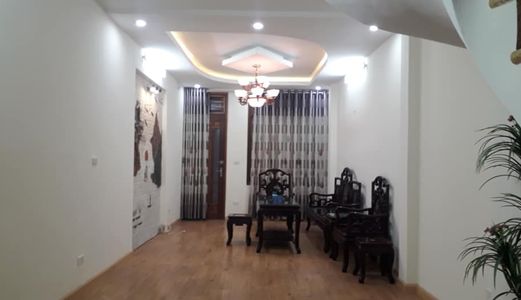Bán Nhà Khu Hào Nam Nhà Đẹp Ô Tô Đỗ Cửa