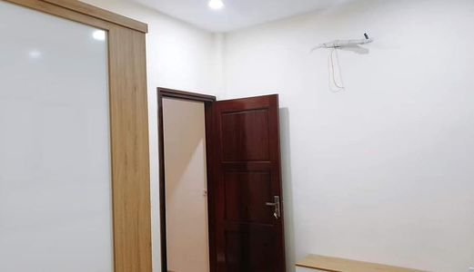 Bán Nhà Trần Bình Cầu Giấy 42M 5Tầng 6Phòng Ngủ Hơn 4 Tỉ Lh 0987466700