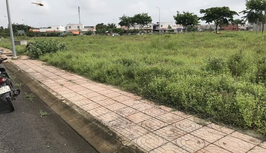 Cần Bán Lô Đất Gấp Gấp . Kiếm Tiền Đi Định Cư 6.8Triệu/m2