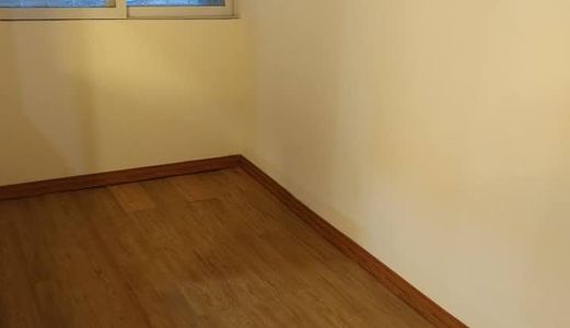 Bán Nhà Tầng 2, Tập Thể Thành Công, Ba Đình, 50M, Mặt Tiền 5M, Giá 1.65 Tỷ, Nhà Đẹp Ở Luôn.