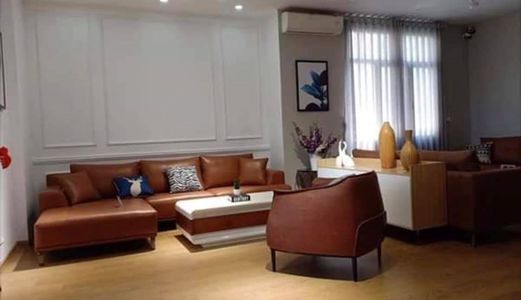 Bán Nhà Ô Tô Đỗ Cửa, Phố Thịnh Quang, 5 Tầng, 50M2, 5,25 Tỷ.