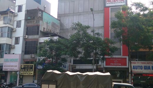 Cho Thuê Toà Nhà 6,5 Tầng, Dt 165M2 Nguyễn Văn Cừ, Long Biên, Hn - Giá 140Tr