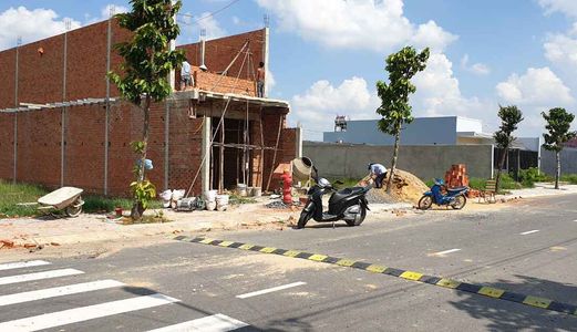 Cần Bán 2 Lô Đất Khu Đô Thị Bella Vista Và Vista Land Sổ Riêng Xây Dựng Tự Do 