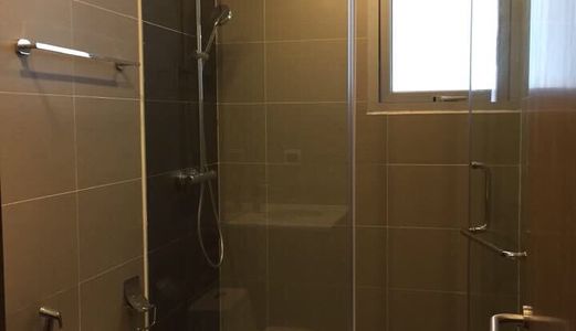 Chính Chủ Cần Bán Gấp Căn Hộ Khu Đô Thị Mới Nghĩa Đô , Giá: 2Tỷ180 .  Sổ Đỏ Chính Chủ