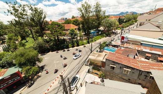 Cần Bán Khách Sạn Đường Bùi Thị Xuân- Phường 2- Tp.đà Lạt