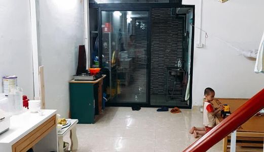 Cực Sốc, Bán Nhà Quận Hoàng Mai Chỉ Giá 1.7 Tỷ Sở Hữu Ngay Nhà Diện tích 62 m2, Ngõ Oto