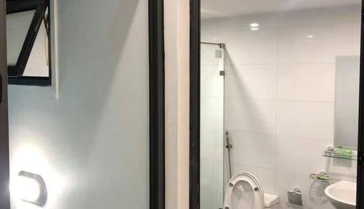 Nhà Phố Nguyễn Sơn, Ngõ Rộng, Dt 63M2X5T, Mt 4M, Đẹp, Tiện Nghi. Chỉ 3 Tỷ 7 Lh 0917420066
