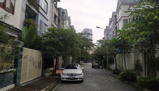 Phân Lô Ô Tô Tránh D.a Nhà Ở Thạch Bàn, Gara, Tiện Nghi, 82M2X4T, Mt 7.5M, Chỉ 7Tỷ3, Lh 0917420066