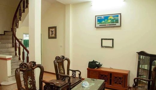 Bán Gấp Nhà Chùa Láng 48M Mt 4M Giá 3 Tỷ 300Tr  Liên Hệ Mr Đức 0964256681