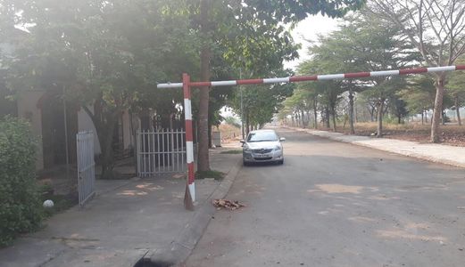 Đất Cách Chợ An Bình Tam Phước 800M, Gần Trường Sĩ Quan Lục Quân 2, Sổ Hồng Thổ Cư