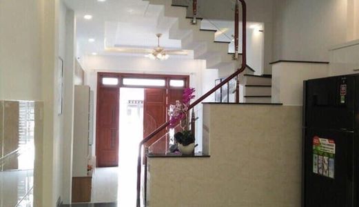 Bán Gấp Nhà 1 Trệt 3 Lầu Ngay Cầu Vượt Tân Thới Hiệp, Quận 12, Sổ Hồng Riêng