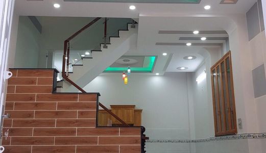 Cmt8 4X11M, 3 Tầng, Nhà Mới Keng Kiên Cố, Hẻm Rộng, Ở Ngay ,chỉ 4.4 Tỷ