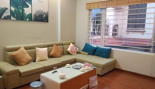 Nhà Đẹp Tây Hồ Kinh Doanh Sầm Uất 5 Tầng 36M 4,2 Tỷ Tặng Nội Thất - Lh 0987466700