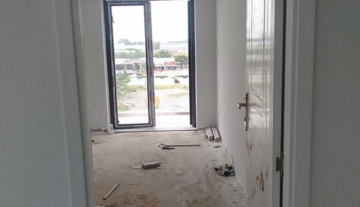 Cần Bán Nhà 1 Trệt 2 Lầu Sổ Hồng Riêng, Ở Tân Hiệp, Tân Uyên Giá 900Triệu