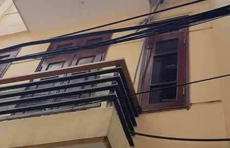 Nhà Hoàng Quốc Việt Cầu Giấy 5 Tầng, Diện tích 45m, Giá 3.6 Tỉ, Dân Trí Cao - An Ninh Tốt