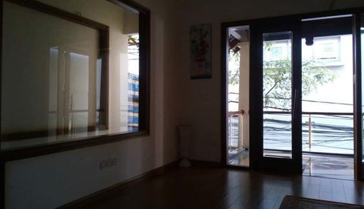 Bán Nhà Hồ Tây Có Gara Ôtô 75M X 4T, 9.5 Tỷ 0392899109