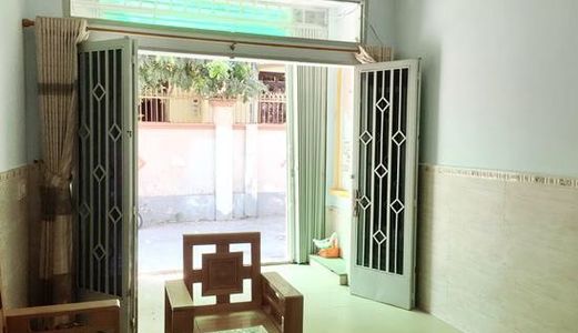 Bán Nhà Hẻm Lớn Tại Đường Cách Mạng Tháng Tám Phường 15 Quận 10. Giá 7.6 Tỷ.