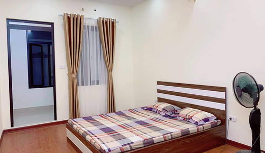 Cần Bán Nhà Đặng Tiến Đông Trung Liệt Đống Đa Mt4,6M Ôtô 7 Chỗ Vào Nhà